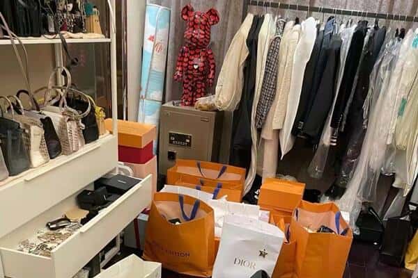 喀什地区疏附县回收一线品牌衣服